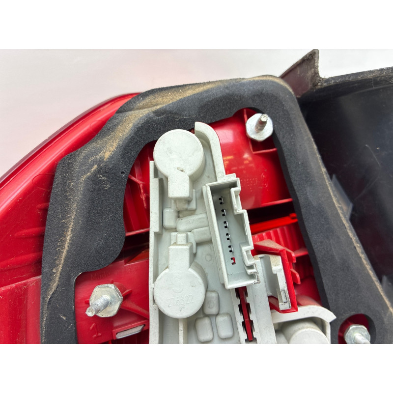 Feu arriere principal droit (feux) BMW SERIE 3 E90 Photo n°5