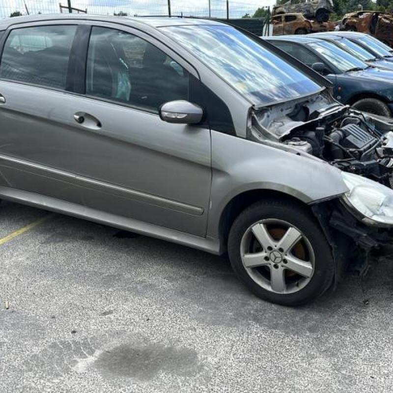 Pretensionneur de ceinture arriere gauche MERCEDES CLASSE B 245 Photo n°6