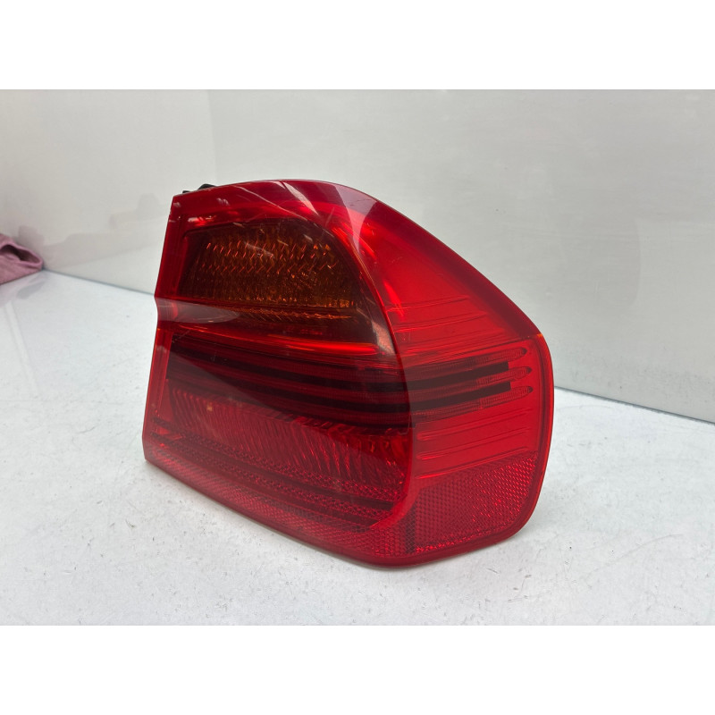 Feu arriere principal droit (feux) BMW SERIE 3 E90 Photo n°6