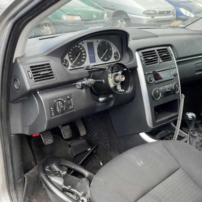 Pretensionneur de ceinture arriere gauche MERCEDES CLASSE B 245 Photo n°8