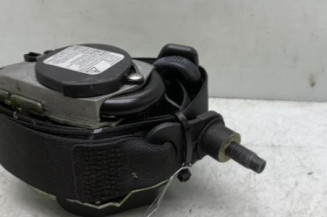 Pretensionneur de ceinture avant gauche MERCEDES CLASSE B 245