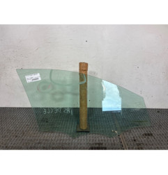 Vitre avant gauche FORD FOCUS 4