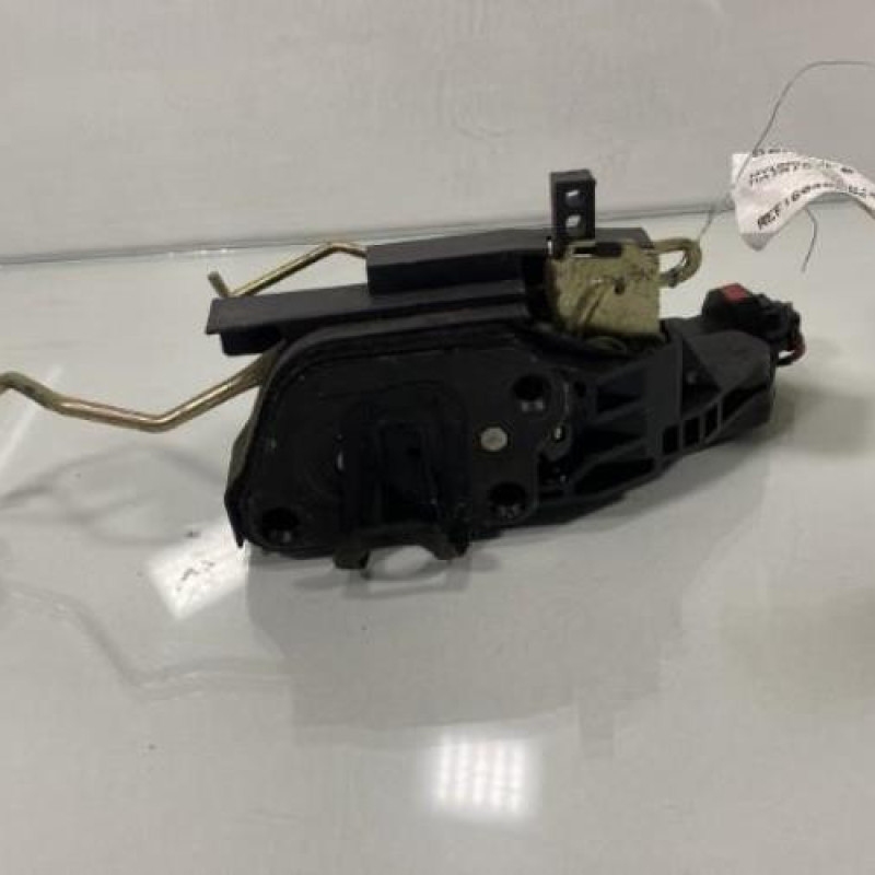 Serrure avant droit HYUNDAI MATRIX Photo n°3