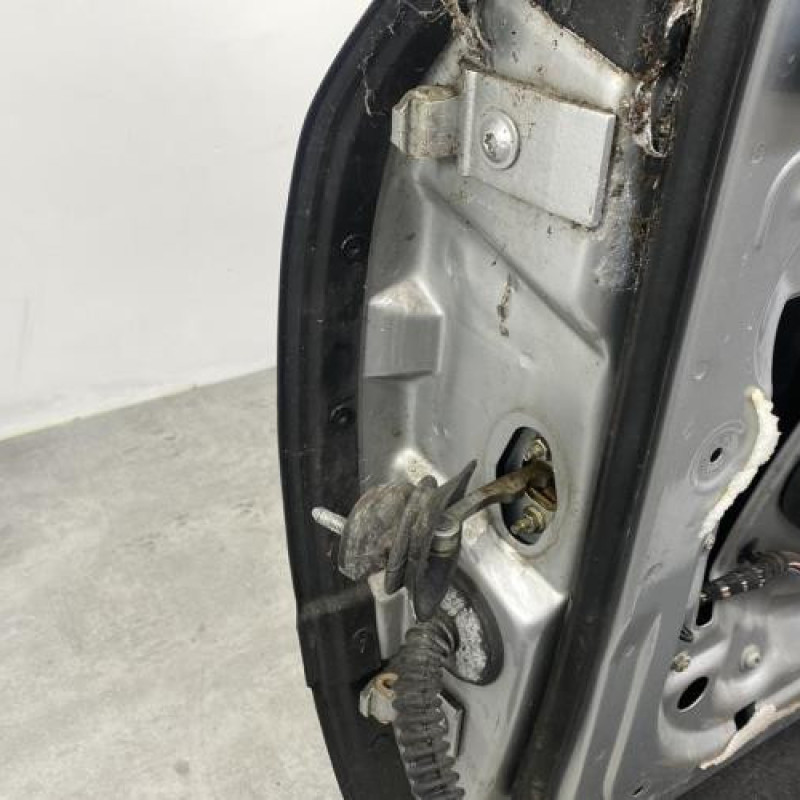 Porte avant droit PEUGEOT 607 Photo n°4