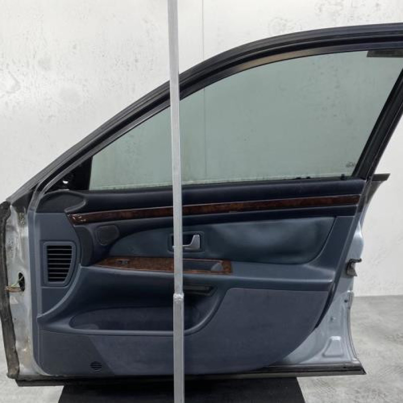Porte avant droit AUDI A8 1 Photo n°4
