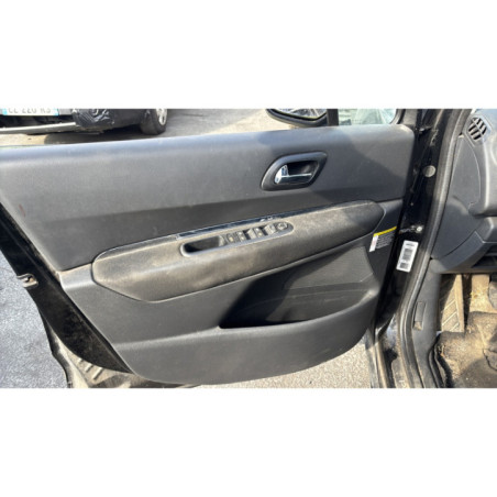 Interrupteur de leve vitre arriere droit PEUGEOT 5008 1 Photo n°1