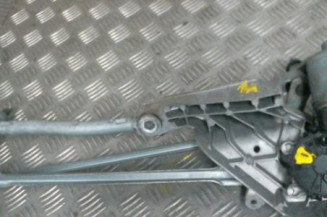 Moteur essuie glace avant FORD FIESTA 6