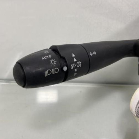 Com (Bloc Contacteur Tournant+Commodo Essuie Glace+Commodo Phare) CITROEN C5 2
