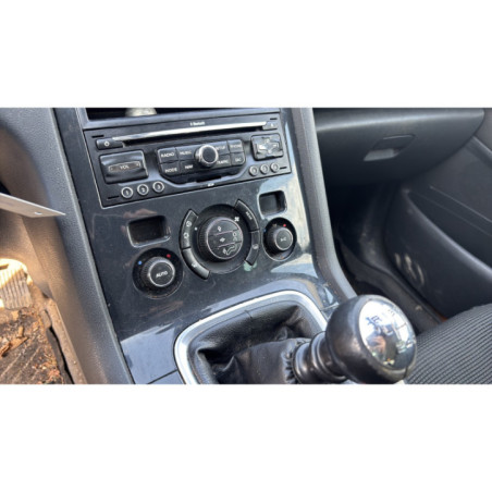 Pompe lave phares PEUGEOT 5008 1 Photo n°1