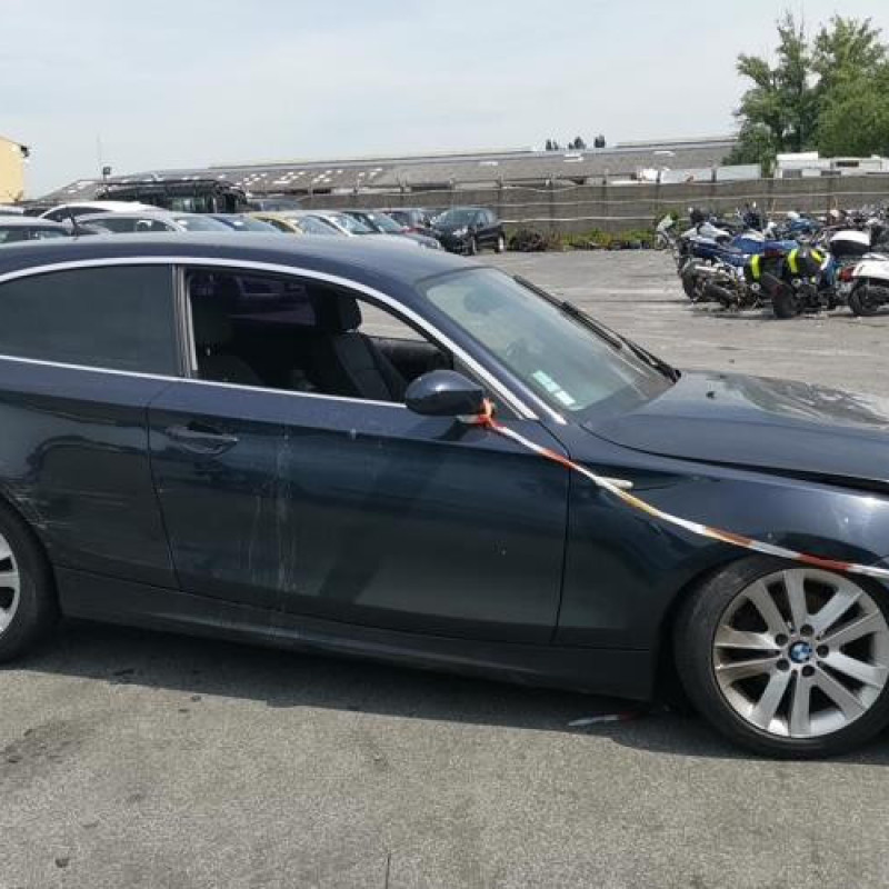 Feu arriere principal droit (feux) BMW SERIE 1 E81 Photo n°5
