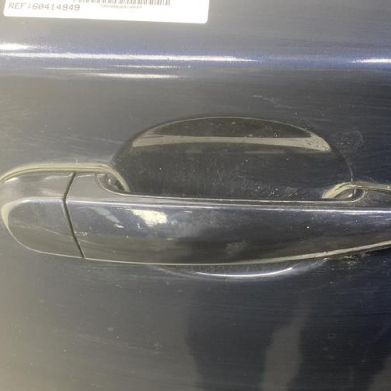 Porte avant droit BMW SERIE 1 E81 Photo n°5