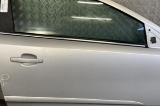 Porte avant droit OPEL ASTRA H Photo n°1