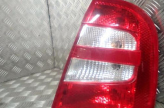 Feu arriere principal droit (feux) SKODA FABIA 1 Photo n°1