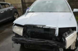 Feu arriere principal droit (feux) SKODA FABIA 1
