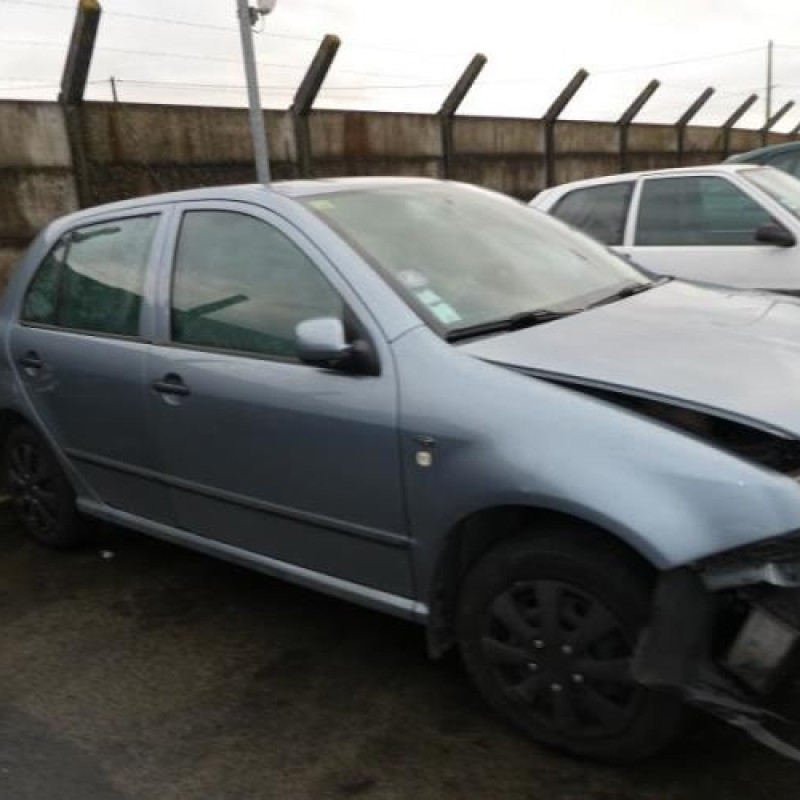 Feu arriere principal droit (feux) SKODA FABIA 1 Photo n°9