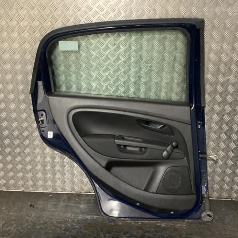 Porte arriere gauche FIAT GRANDE PUNTO Photo n°4