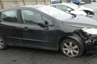 Calculateur moteur PEUGEOT 308 1