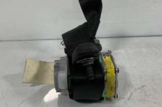 Pretensionneur de ceinture avant droit TOYOTA YARIS 2