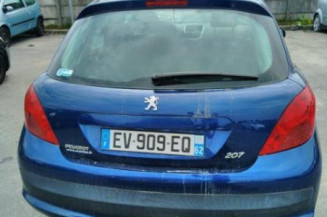 Calculateur moteur PEUGEOT 207
