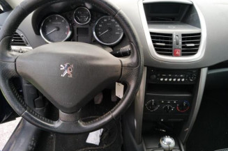 Calculateur moteur PEUGEOT 207