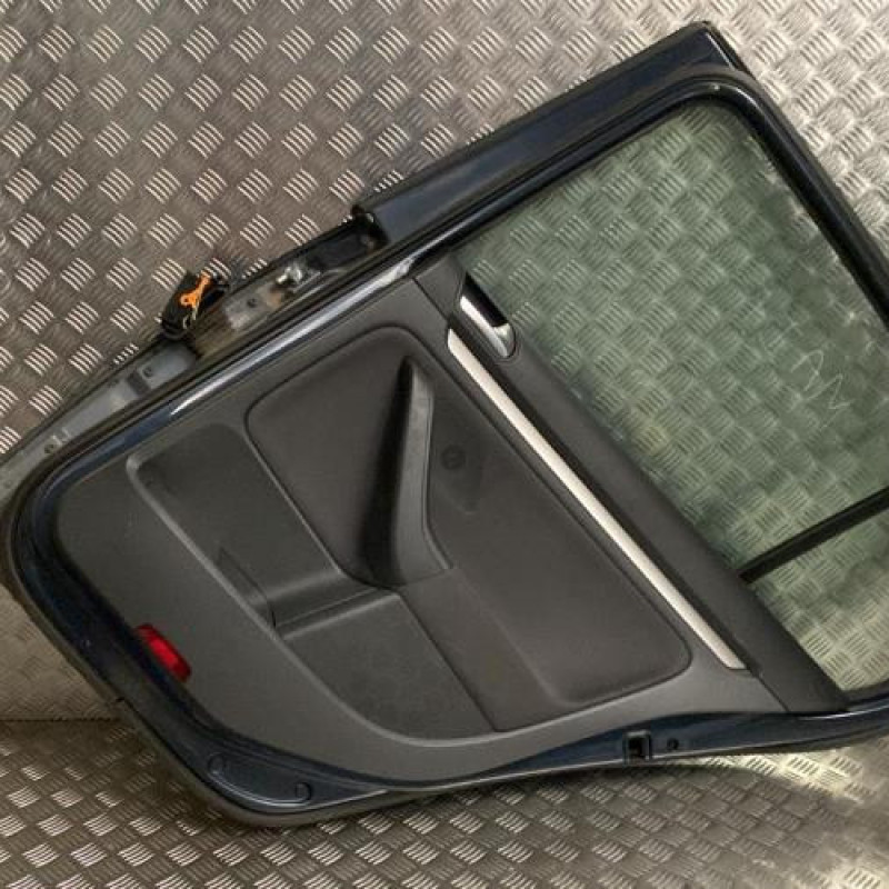 Porte arriere droit VOLKSWAGEN GOLF 5 Photo n°3