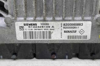 Calculateur moteur RENAULT GRAND SCENIC 2