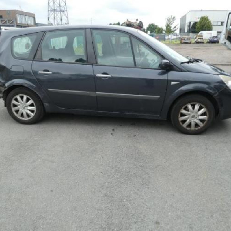 Calculateur RENAULT GRAND SCENIC 2 Photo n°6