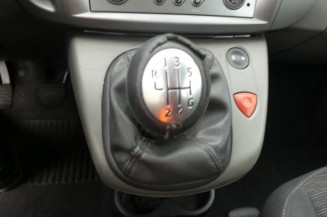 Calculateur moteur RENAULT GRAND SCENIC 2