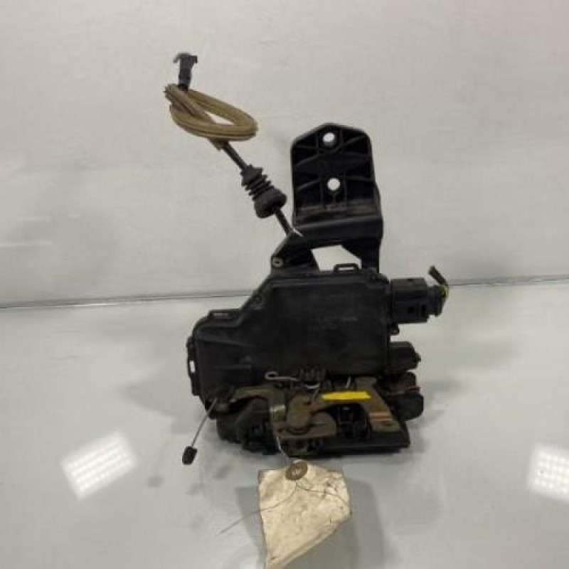 Serrure avant droit SEAT LEON 1 Photo n°3