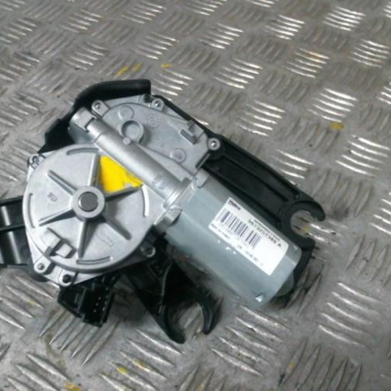 Moteur essuie glace arriere PEUGEOT 208 1 Photo n°2