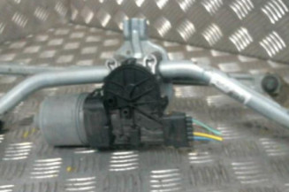 Moteur essuie glace avant PEUGEOT 208 1 Photo n°1