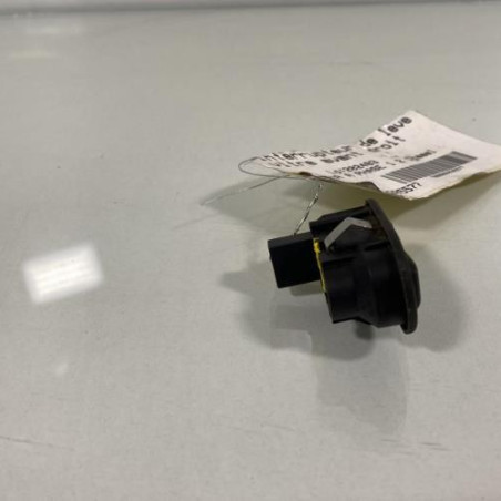 Interrupteur de leve vitre avant droit OPEL ZAFIRA A