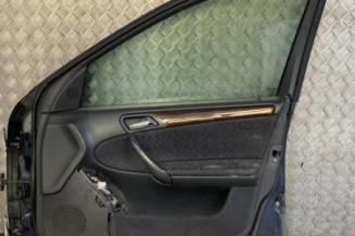 Porte avant droit MERCEDES CLASSE C 203