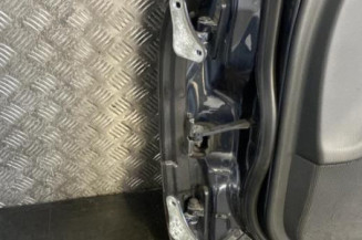 Porte avant droit MERCEDES CLASSE C 203