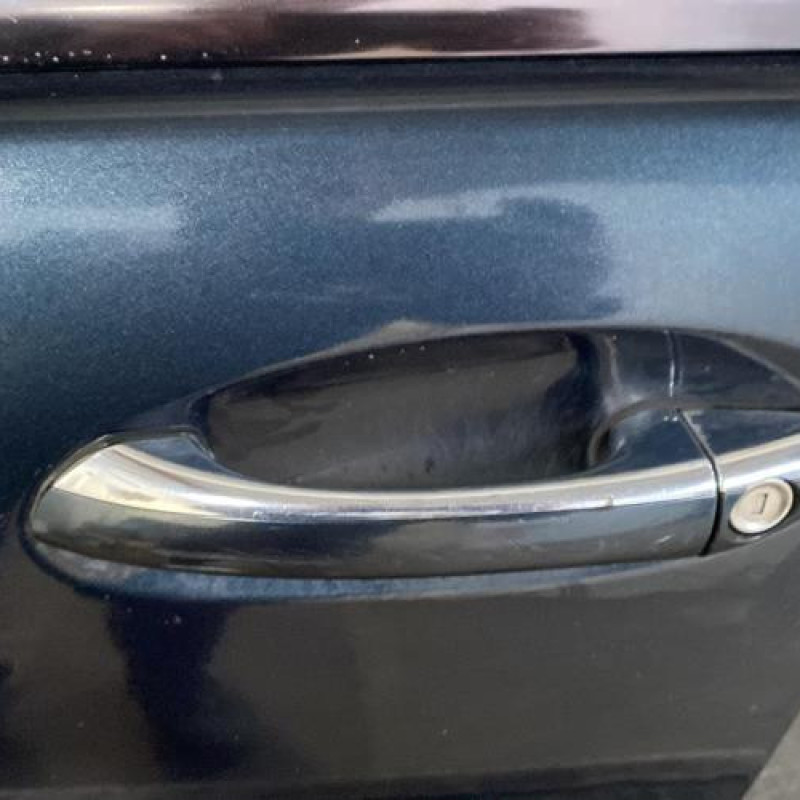 Porte avant gauche MERCEDES CLASSE C 203 Photo n°4