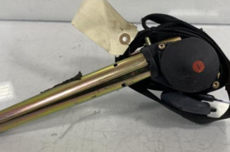 Pretensionneur de ceinture avant gauche VOLKSWAGEN POLO 3