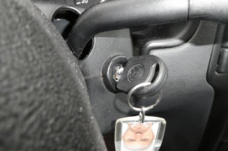 Interrupteur de leve vitre avant gauche VOLKSWAGEN POLO 3