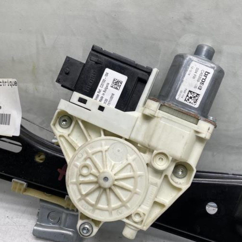 Leve vitre electrique avant droit FIAT 500X Photo n°7