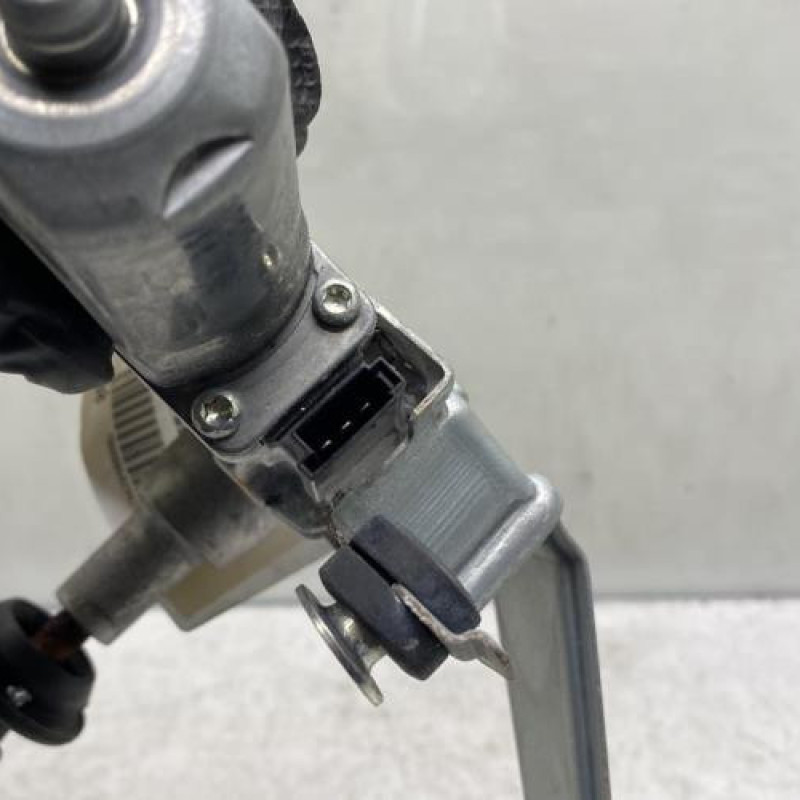 Moteur essuie glace arriere FIAT 500X Photo n°3