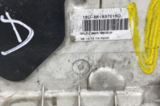 Serrure avant droit VOLKSWAGEN POLO 5