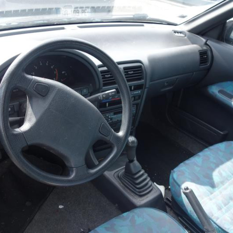Feu arriere principal droit (feux) SUZUKI SWIFT 2 Photo n°9