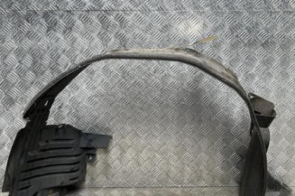 Pare boue avant gauche MERCEDES CLASSE E 210