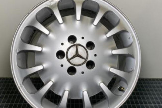 Jante MERCEDES CLASSE E 211 Photo n°1