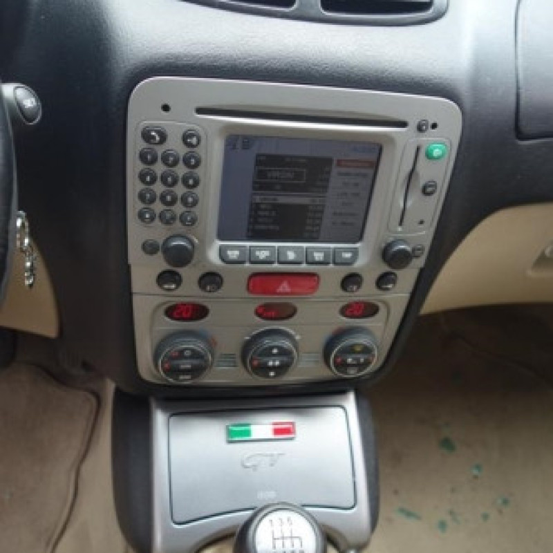 Pretensionneur de ceinture avant droit ALFA ROMEO GT Photo n°12