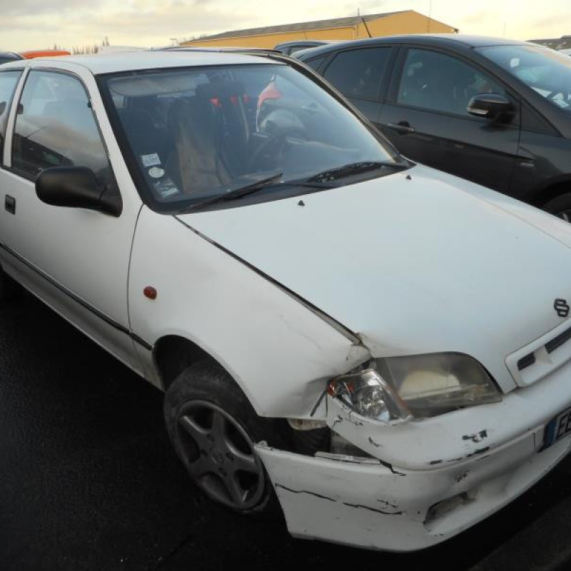 Serrure avant droit SUZUKI SWIFT 2 Photo n°5