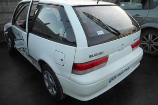 Serrure avant droit SUZUKI SWIFT 2