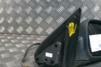 Retroviseur droit SUZUKI SWIFT 2