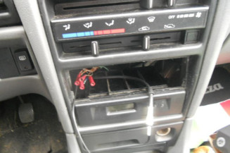 Leve vitre electrique avant droit SUZUKI SWIFT 2
