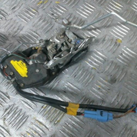 Serrure avant droit SUZUKI SWIFT 2