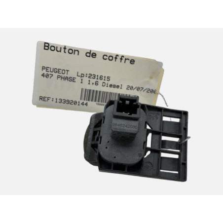 Bouton de coffre PEUGEOT 407